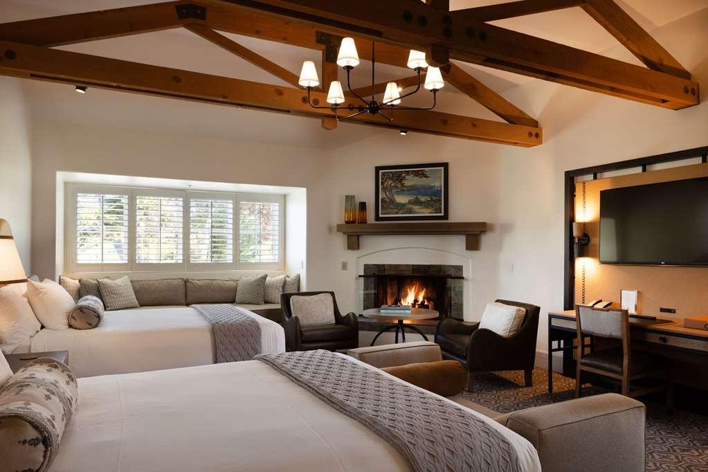 Casa Palmero At Pebble Beach Room photo