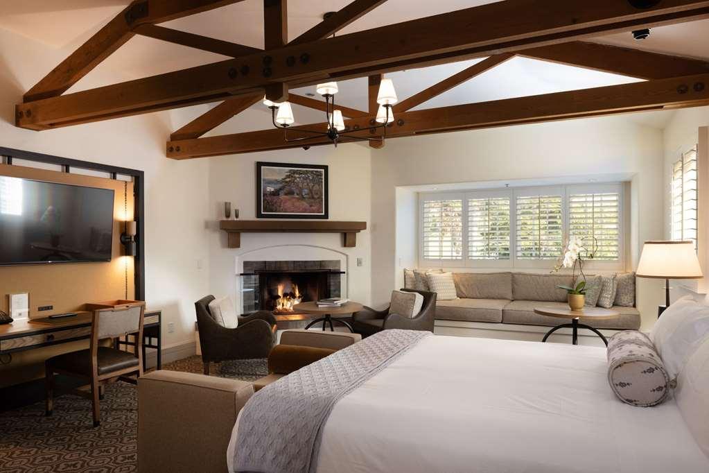 Casa Palmero At Pebble Beach Room photo